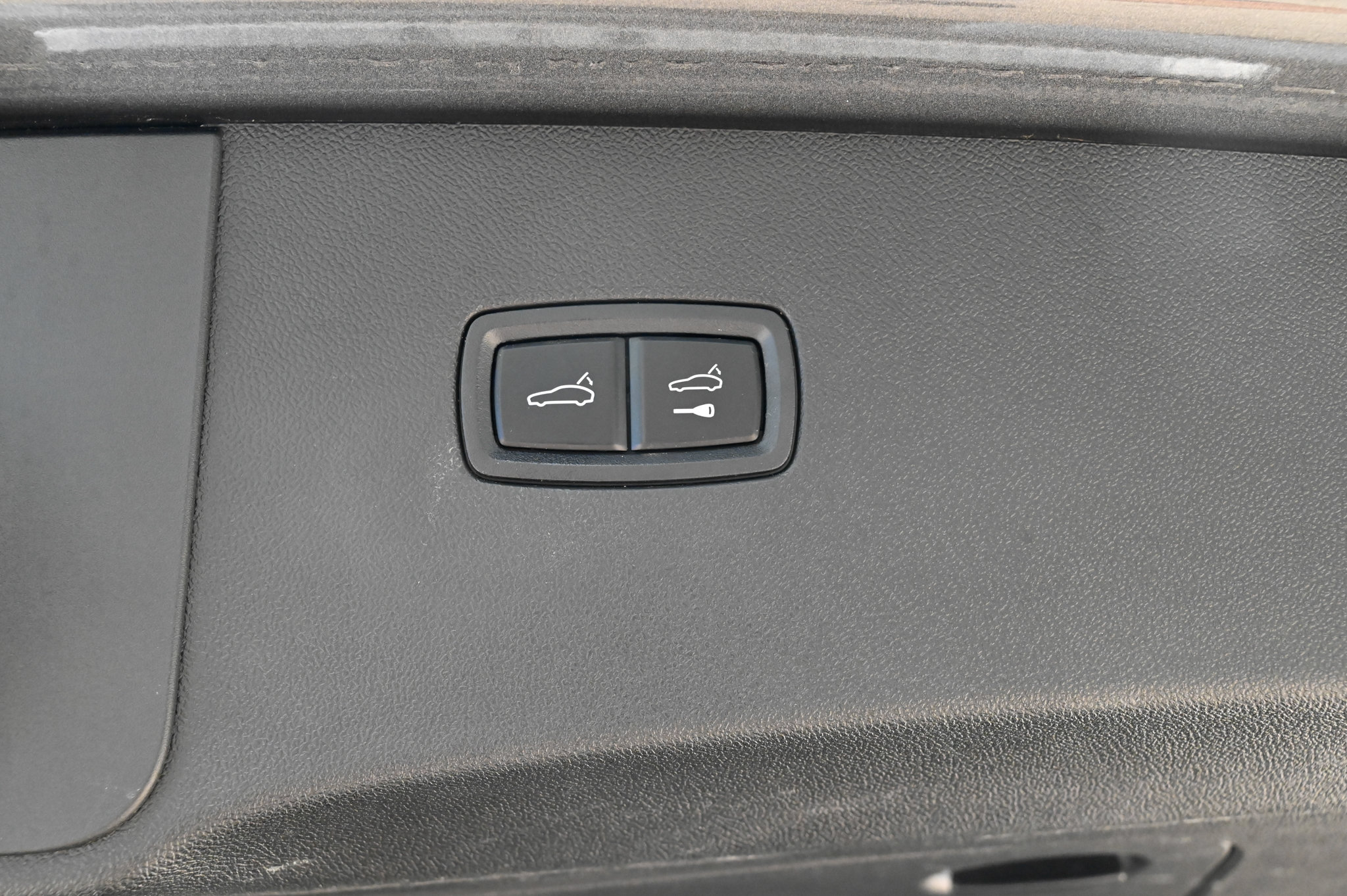 Used 2021 Porsche Cayenne Turbo AWD/4WD image 48