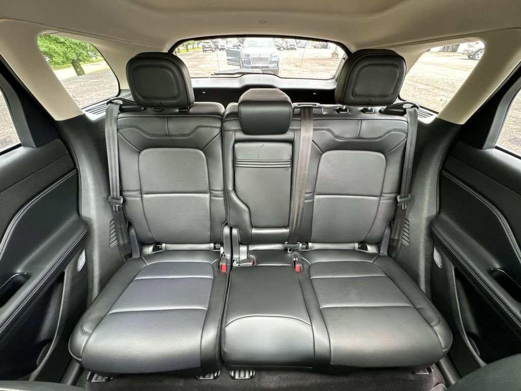 New 2024 Lincoln Corsair Grand Touring AWD/4WD image 23