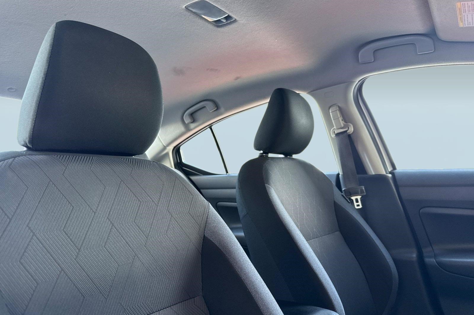 Used 2024 Nissan Versa SV FWD image 27