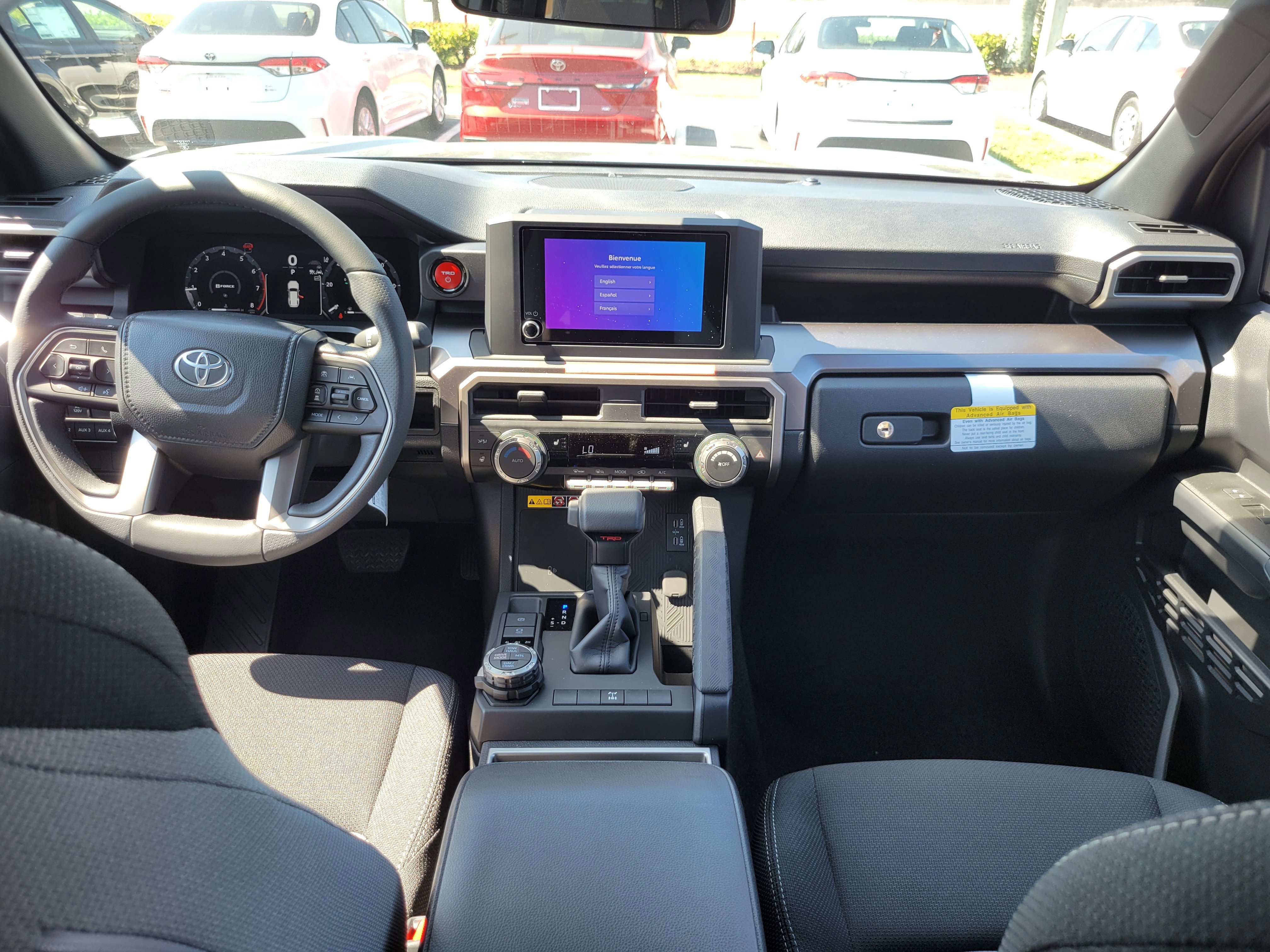 Used 2025 Toyota 4Runner 4WD image 17