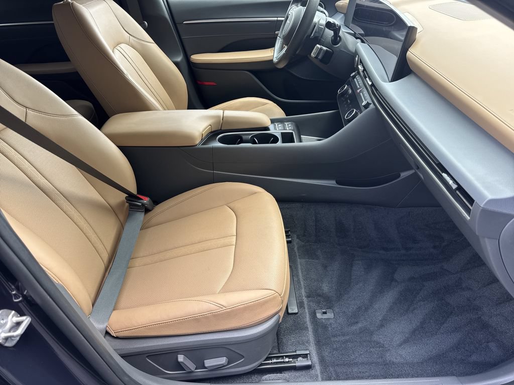 Used 2024 Hyundai Sonata Limited FWD image 32