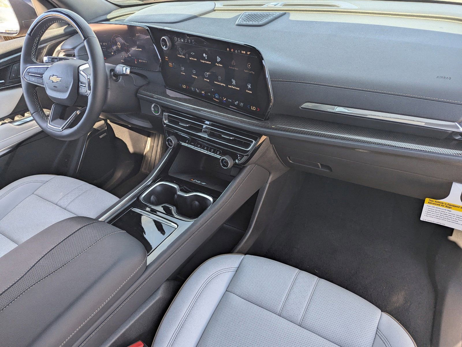 Used 2026 Chevrolet Traverse High Country image 13