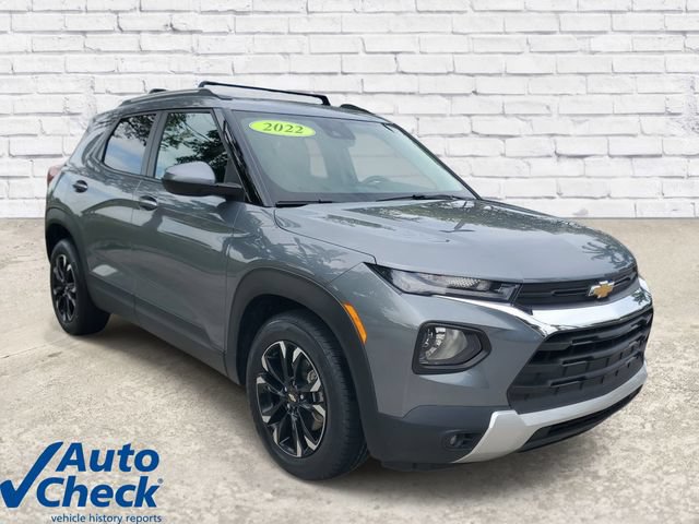Used 2022 Chevrolet TrailBlazer LT w/ Convenience Package FWD image 5