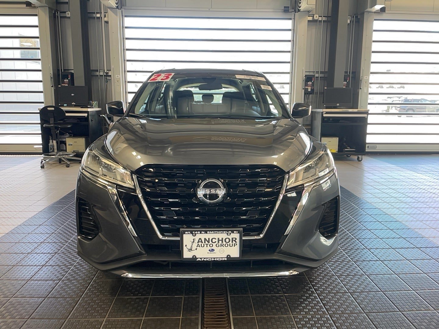 Used 2023 Nissan Kicks S FWD image 2