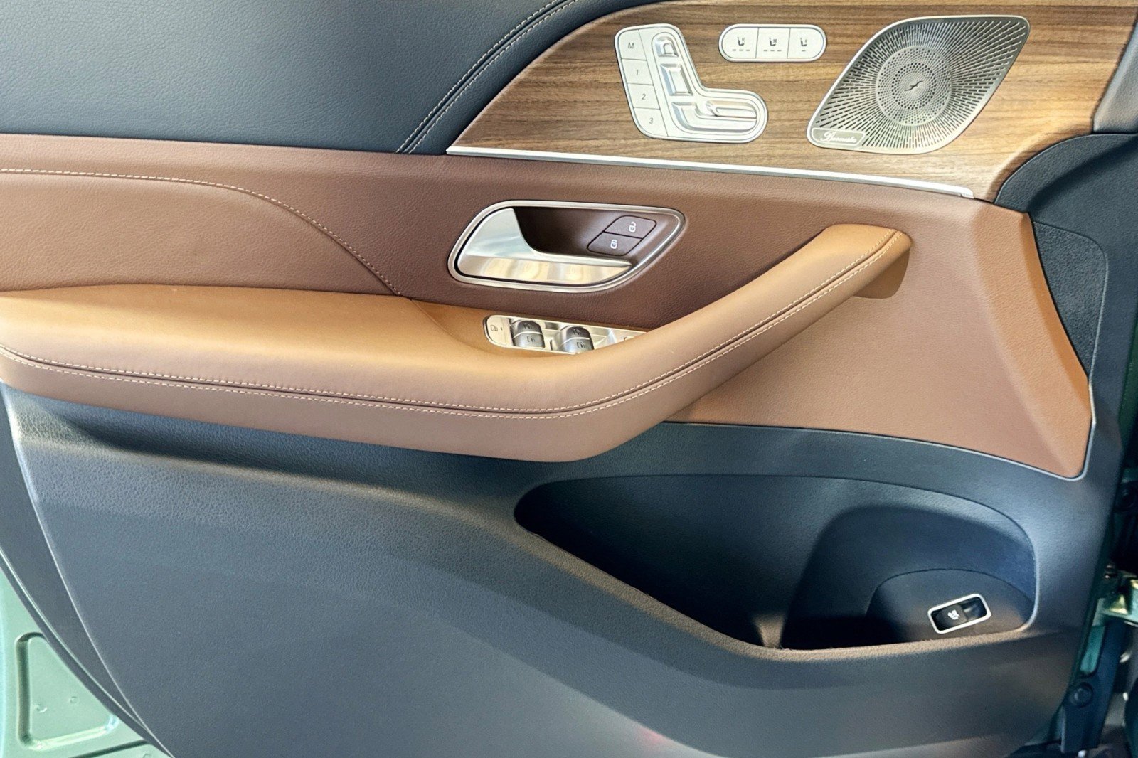 New 2026 Mercedes-Benz GLE 53 AMG 4MATIC Coupe image 16