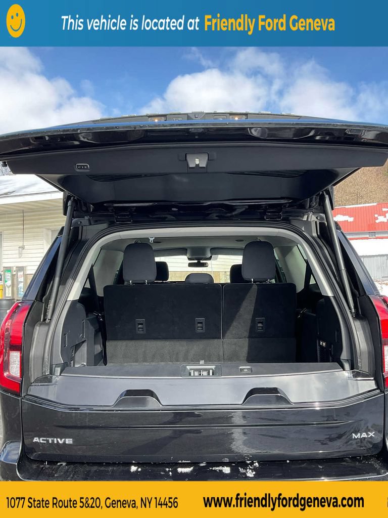 Used 2025 Ford Expedition Max Active AWD/4WD image 61