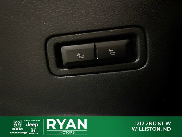 Used 2024 Ford Expedition Max XLT AWD/4WD image 59