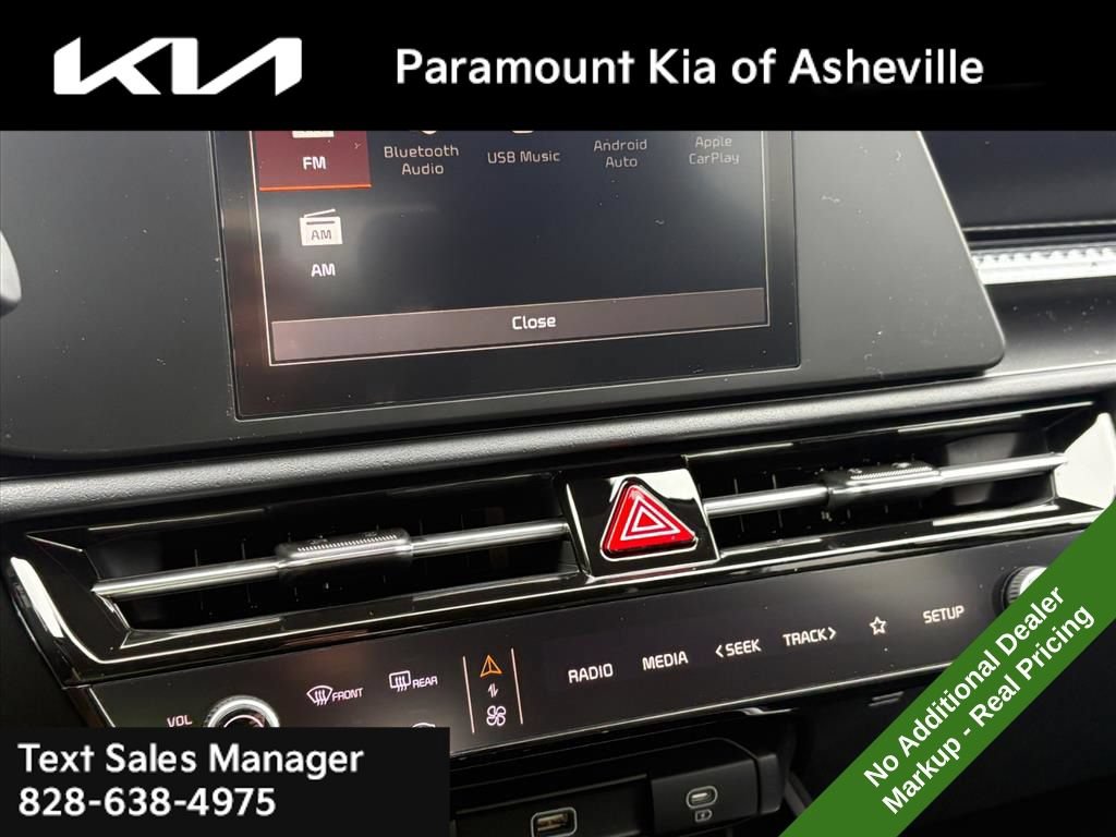 New 2026 Kia Niro LX FWD image 11