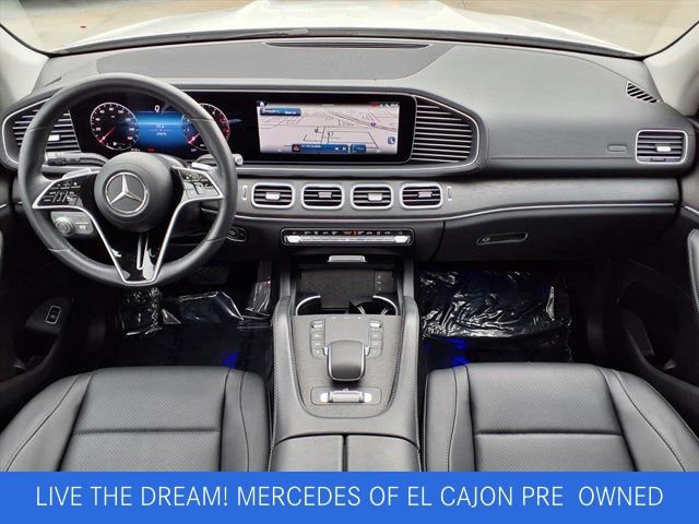 Used 2024 Mercedes-Benz GLS 450 4MATIC image 4