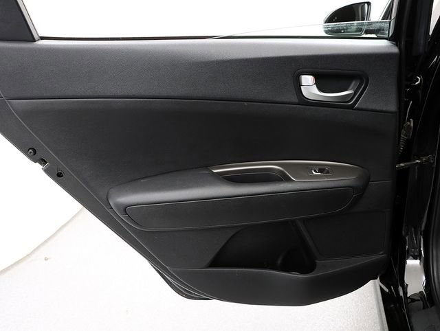 Used 2020 Kia Optima LX image 23