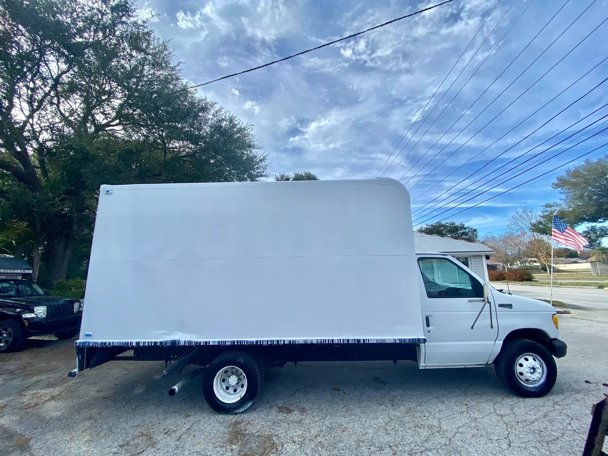 Used 1996 Ford E-350 and Econoline 350 RWD image 8
