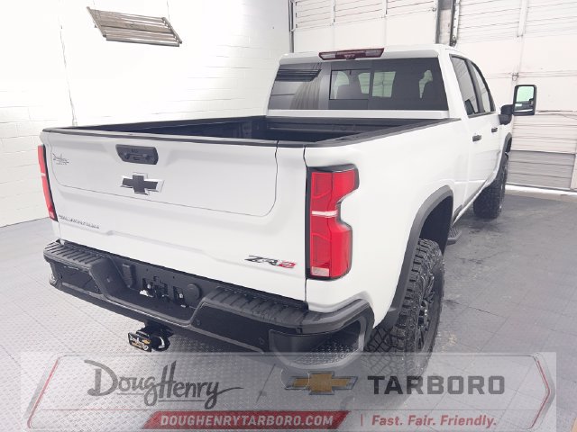 New 2026 Chevrolet Silverado 2500 ZR2 AWD/4WD image 9