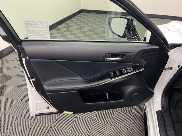 Certified 2025 Lexus IS 300 F Sport RWD image 9