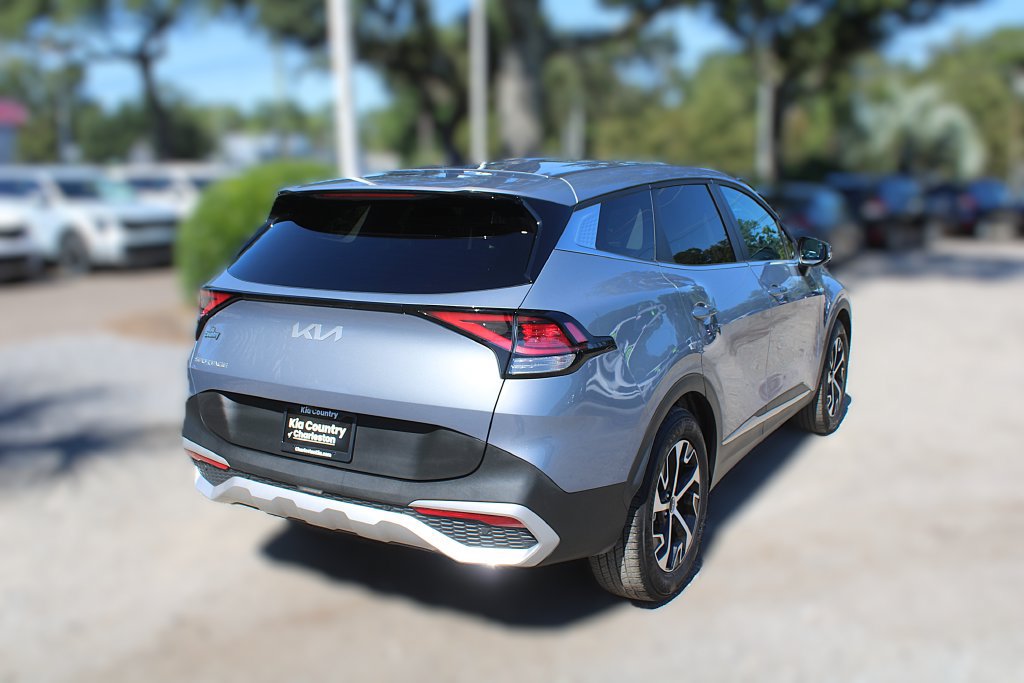 Certified 2025 Kia Sportage EX FWD image 7