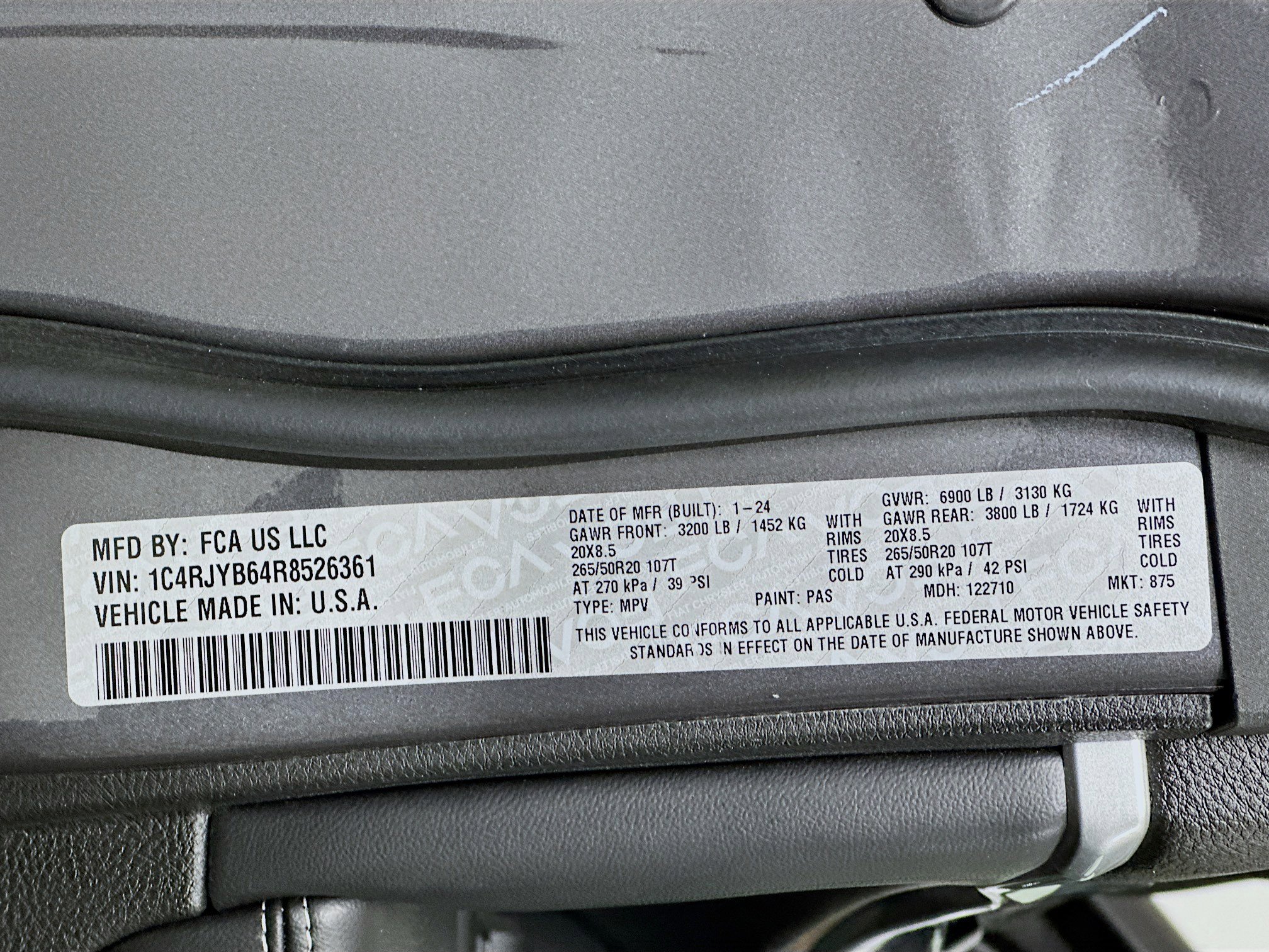 Used 2024 Jeep Grand Cherokee Limited 4xe image 12