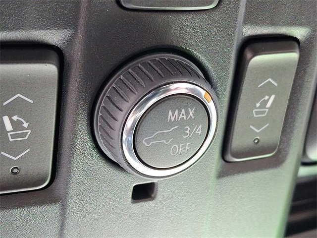 Certified 2023 GMC Yukon AT4 image 30