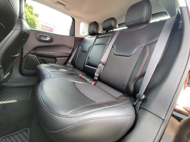 Used 2019 Jeep Compass Trailhawk image 19