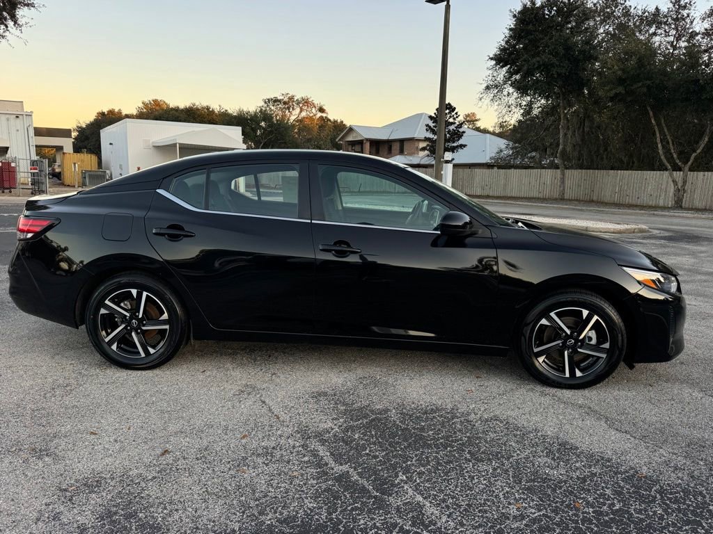 Used 2024 Nissan Sentra SV image 10