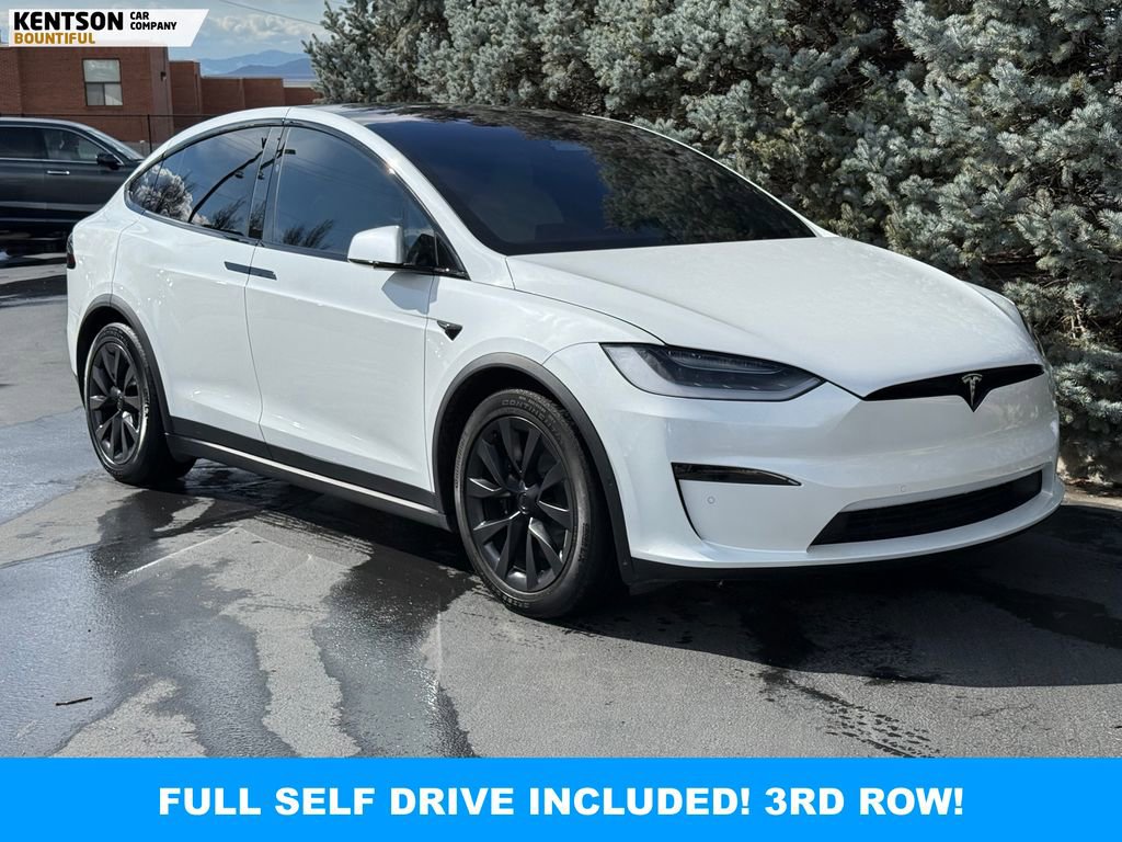 Used 2022 Tesla Model X image 12