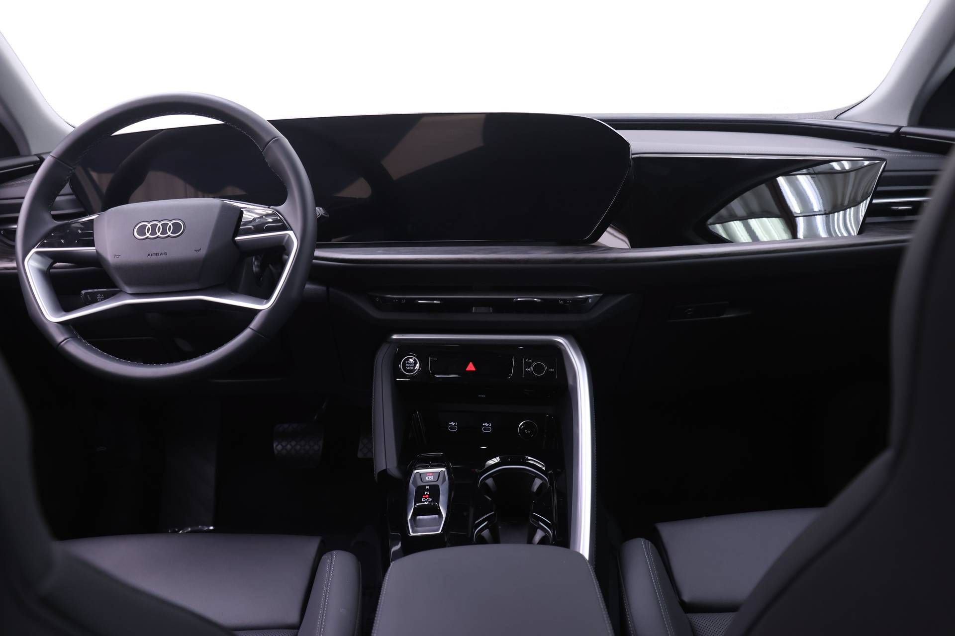 Certified 2025 Audi Q5 Premium Plus AWD/4WD image 8