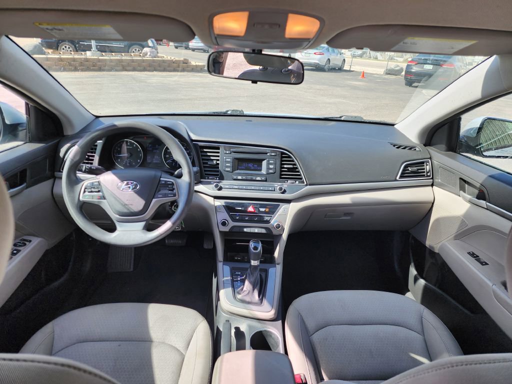 Used 2017 Hyundai Elantra SE FWD image 9