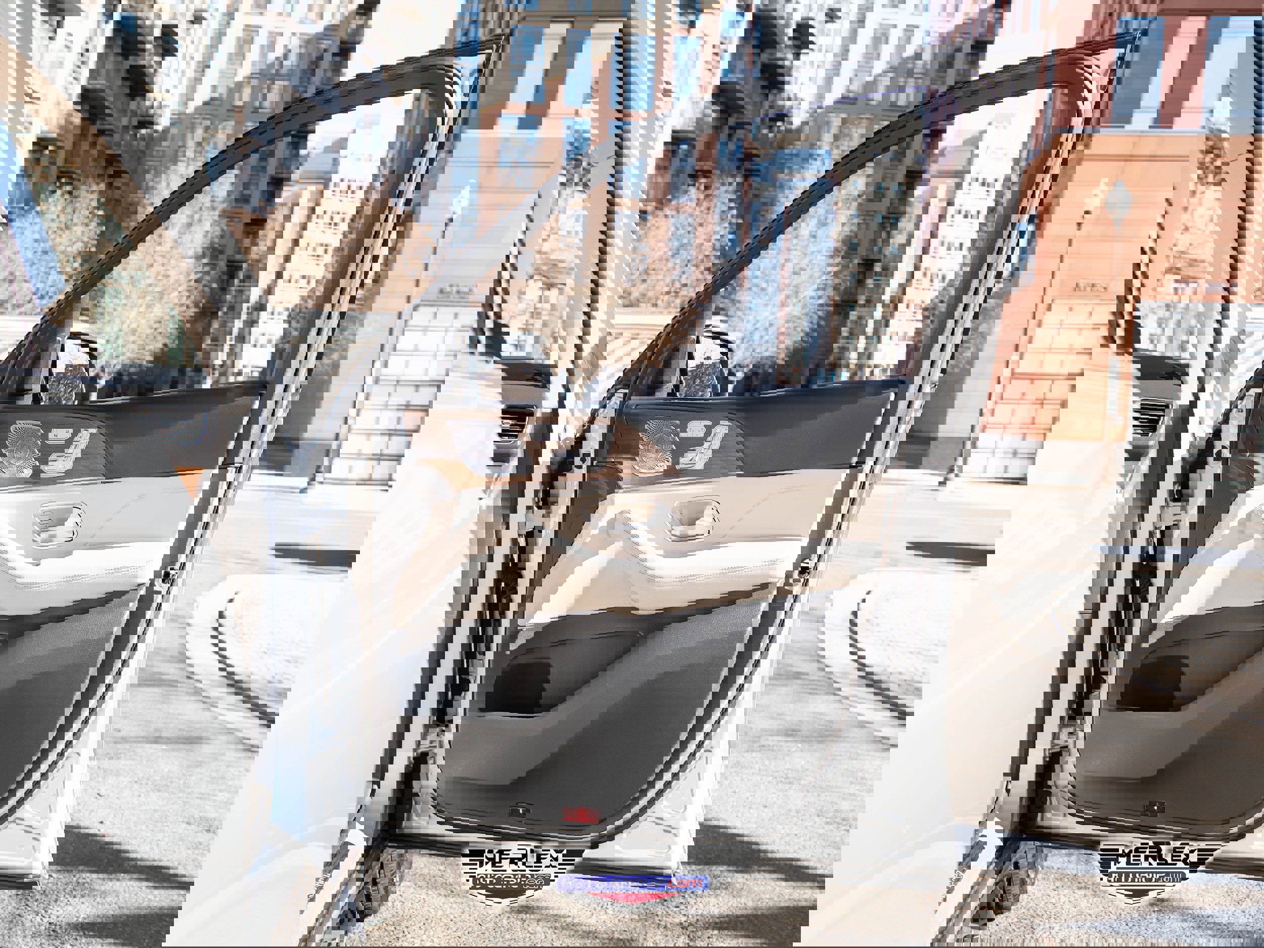 Used 2020 Mercedes-Benz GLS 450 450 4MATIC image 45