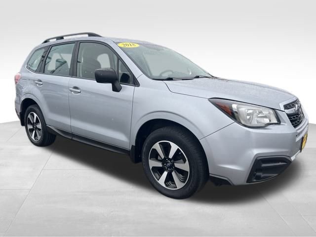 Used 2018 Subaru Forester 2.5i w/ Alloy Wheel Package