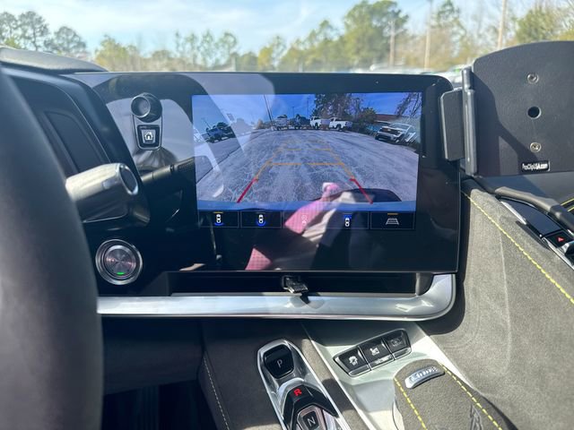 Used 2023 Chevrolet Corvette Stingray Premium Cpe w/ Z51 Performance Package image 17