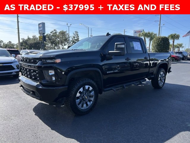 Used 2023 Chevrolet Silverado 2500 Custom w/ Custom Value Package image 3