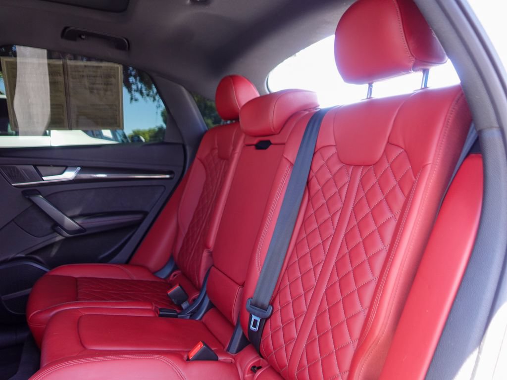 Used 2023 Audi SQ5 Prestige w/ Prestige Package AWD/4WD image 24
