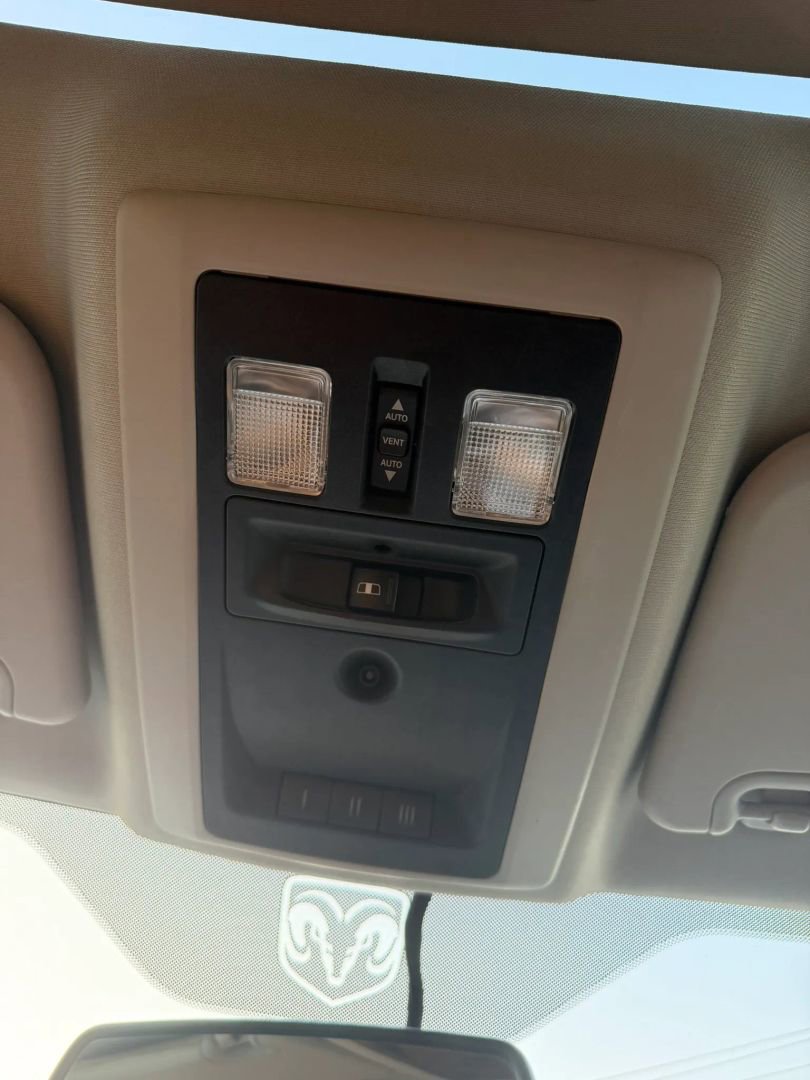 Used 2012 RAM 2500 Laramie w/ HD Snow Plow Prep Group image 28