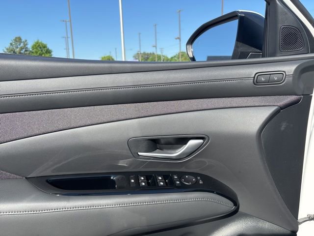 Used 2026 Hyundai Tucson Limited FWD image 11