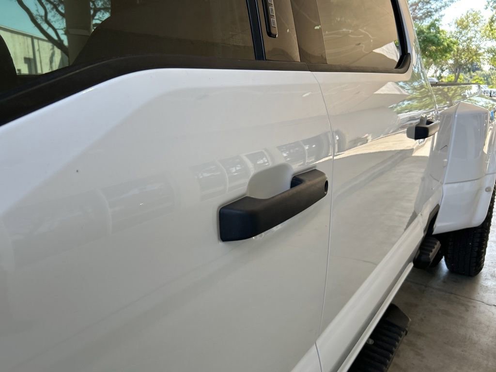 Used 2024 Ford F350 XLT w/ FX4 Off-Road Package AWD/4WD image 15