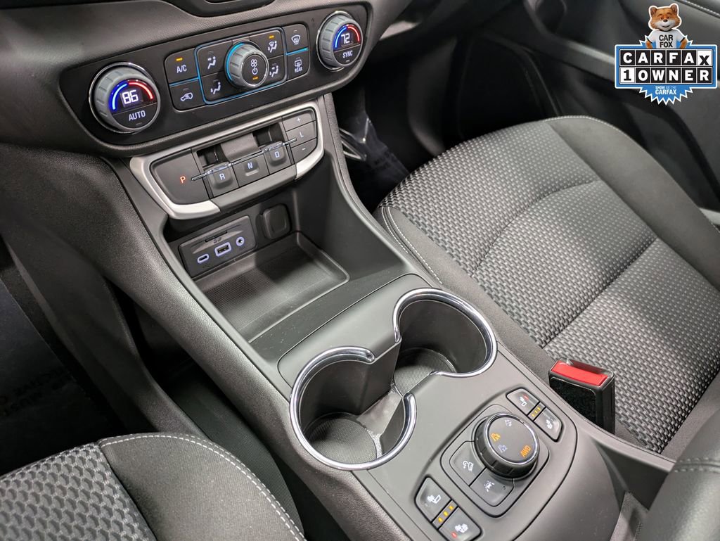 Used 2023 GMC Terrain SLE w/ Driver Convenience Package image 14