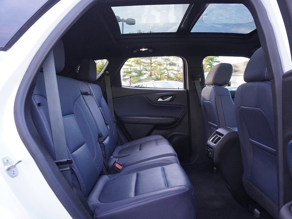 Used 2024 Chevrolet Blazer RS w/ Driver Confidence II Package image 41