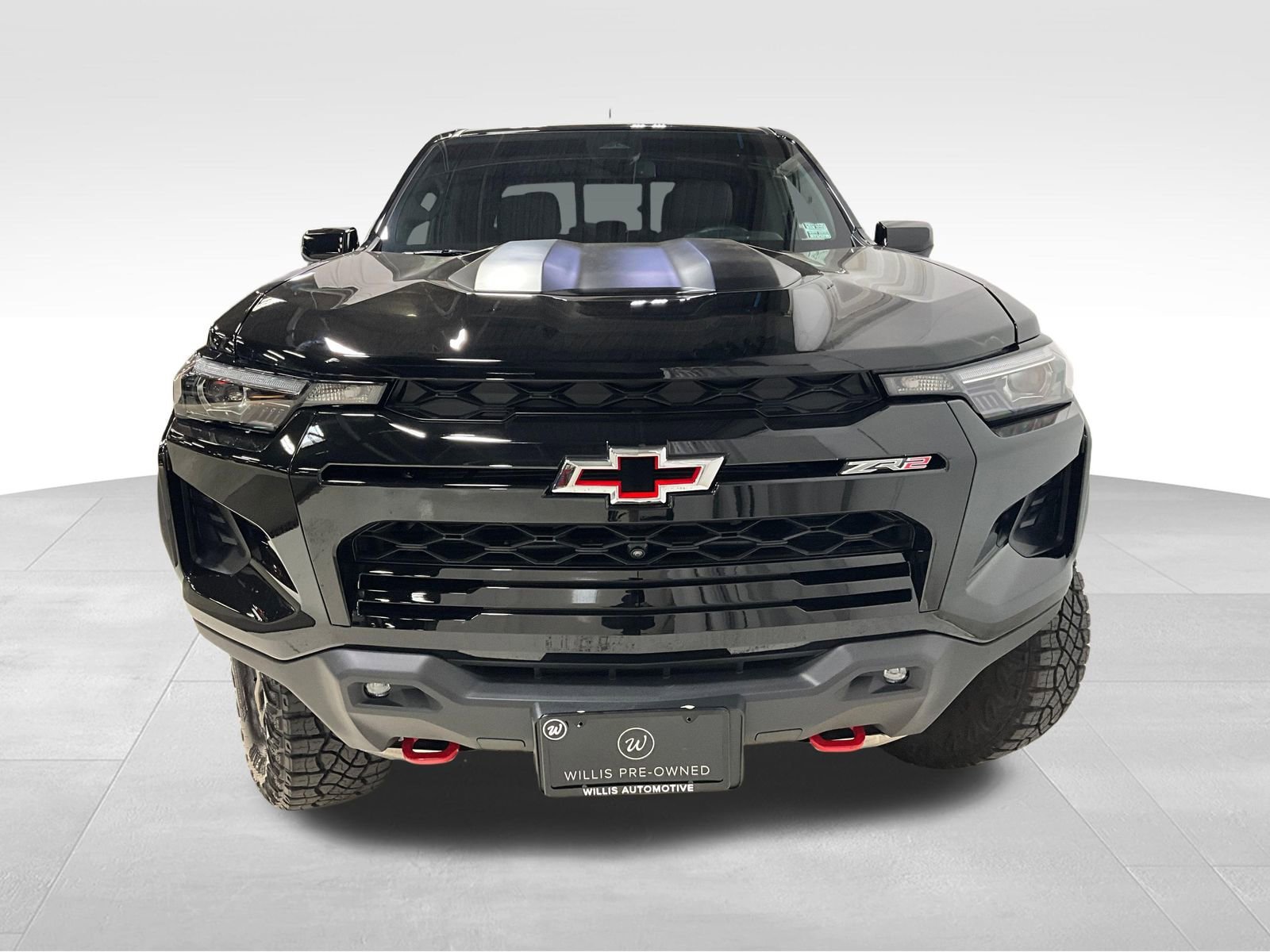 Used 2024 Chevrolet Colorado ZR2 w/ Technology Package AWD/4WD image 3