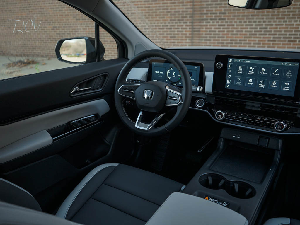 New 2026 Honda Prologue Touring image 14