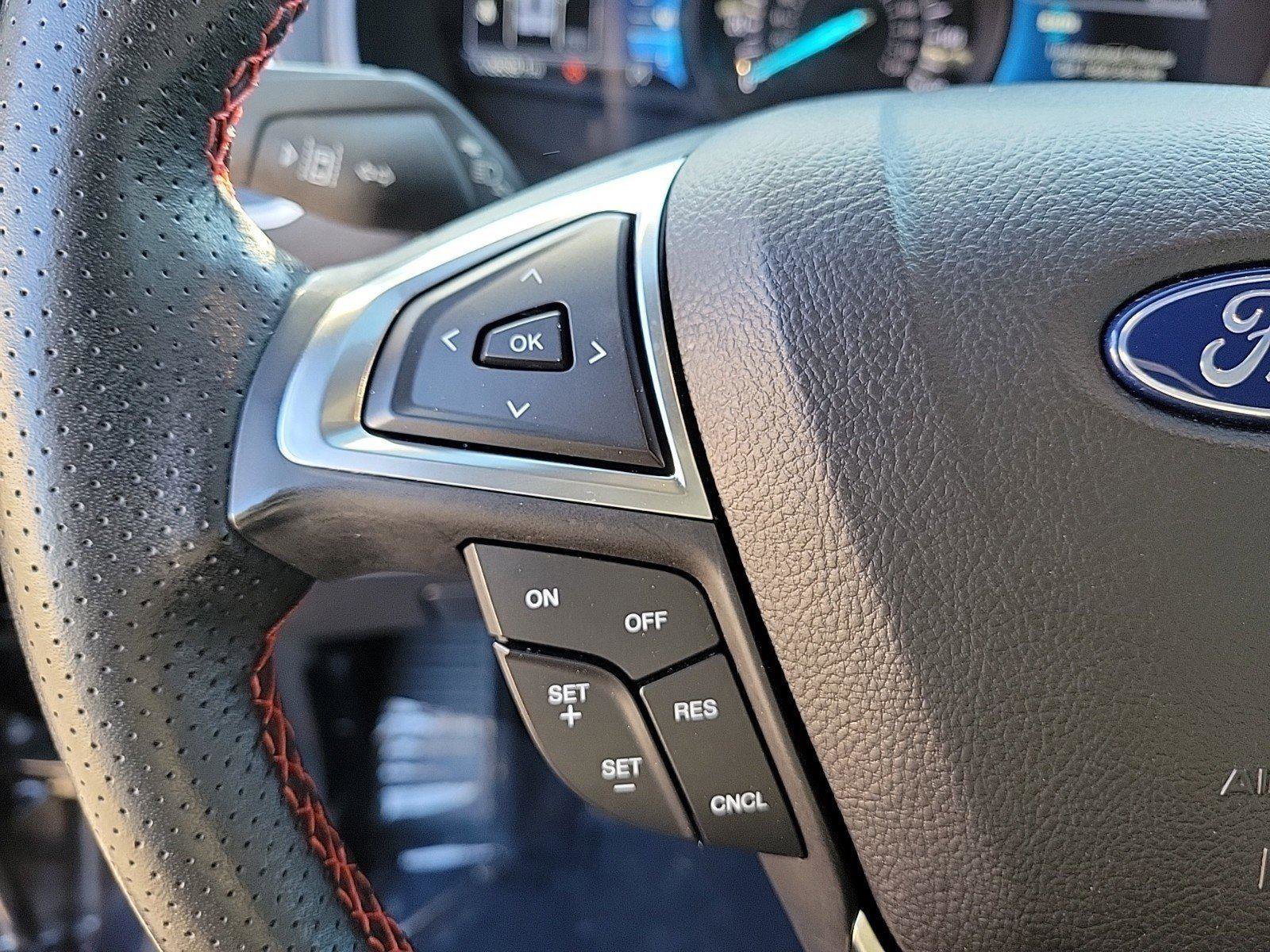 Used 2024 Ford Edge ST-Line image 21