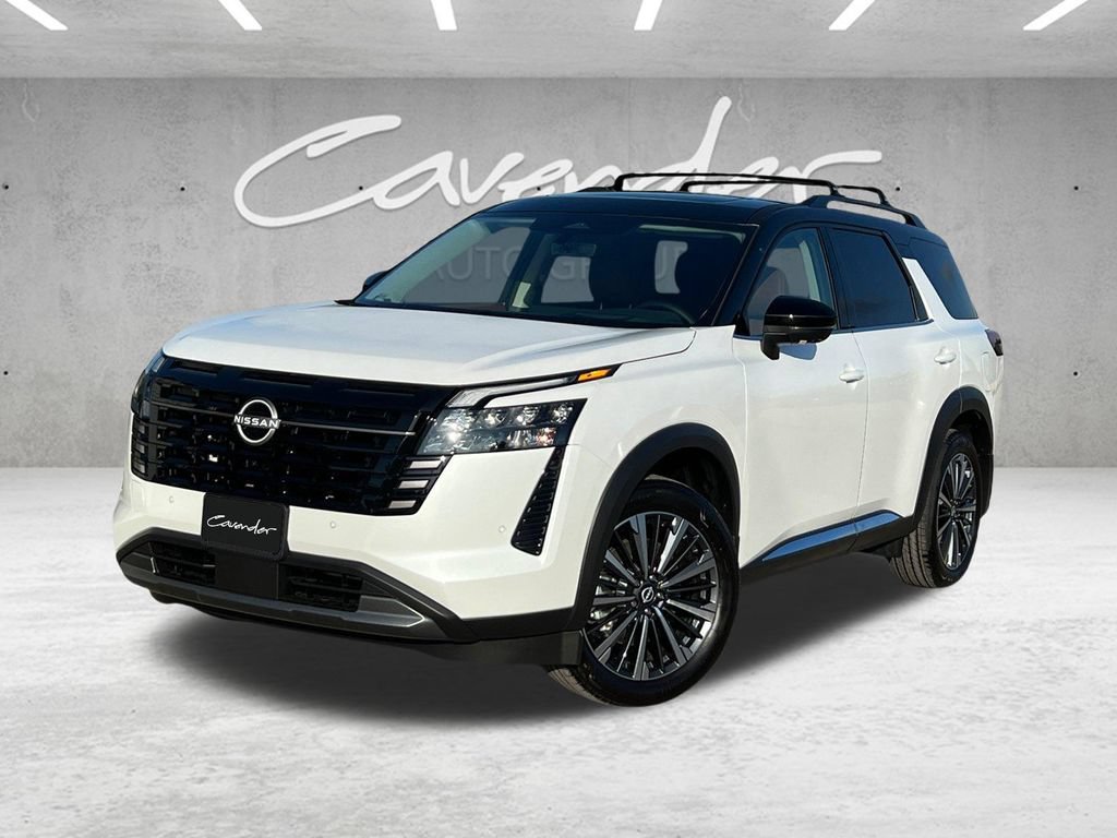 New 2026 Nissan Pathfinder Platinum FWD image 1