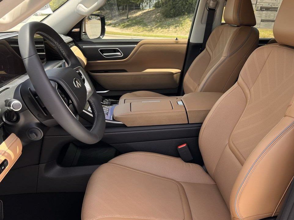New 2027 INFINITI QX80 Luxe RWD image 21
