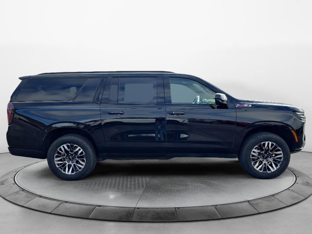 Certified 2025 Chevrolet Suburban Z71 AWD/4WD image 6