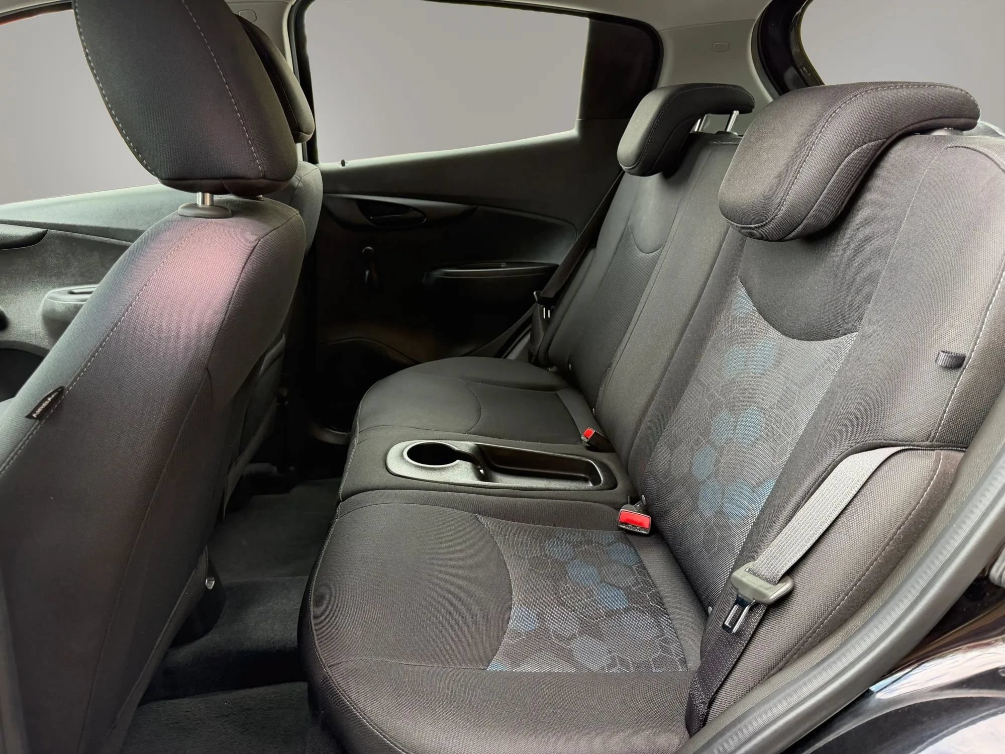 Used 2018 Chevrolet Spark LS FWD image 25
