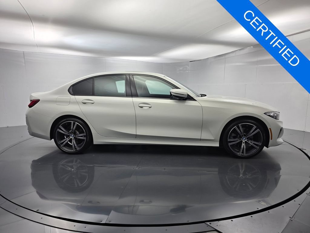 Certified 2023 BMW 330i Sedan w/ Driving Assistance Package RWD image 3