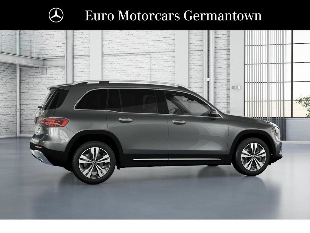 New 2026 Mercedes-Benz GLB 250 4MATIC image 18
