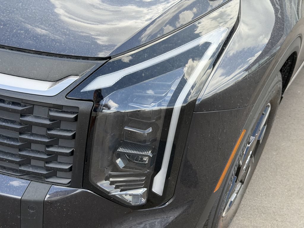 New 2026 Kia Sportage LX FWD image 10