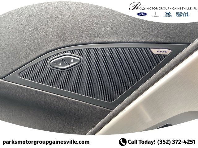 Used 2015 Chevrolet Corvette Stingray Convertible image 12