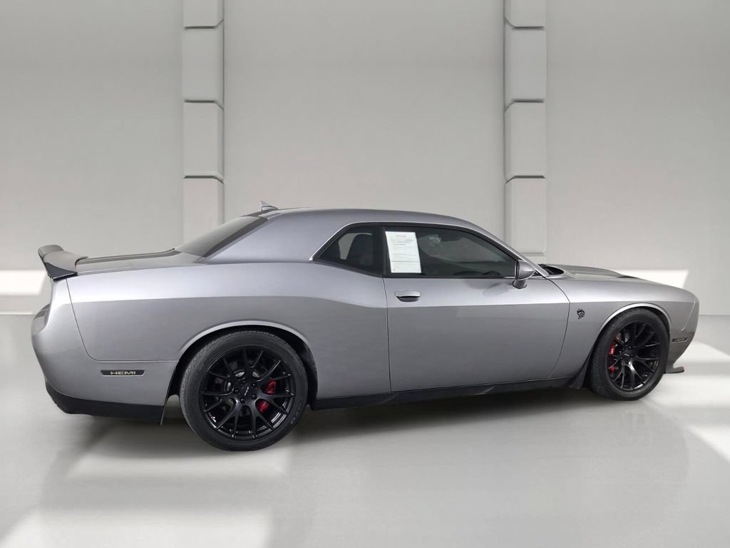 Used 2016 Dodge Challenger SRT Hellcat RWD image 5