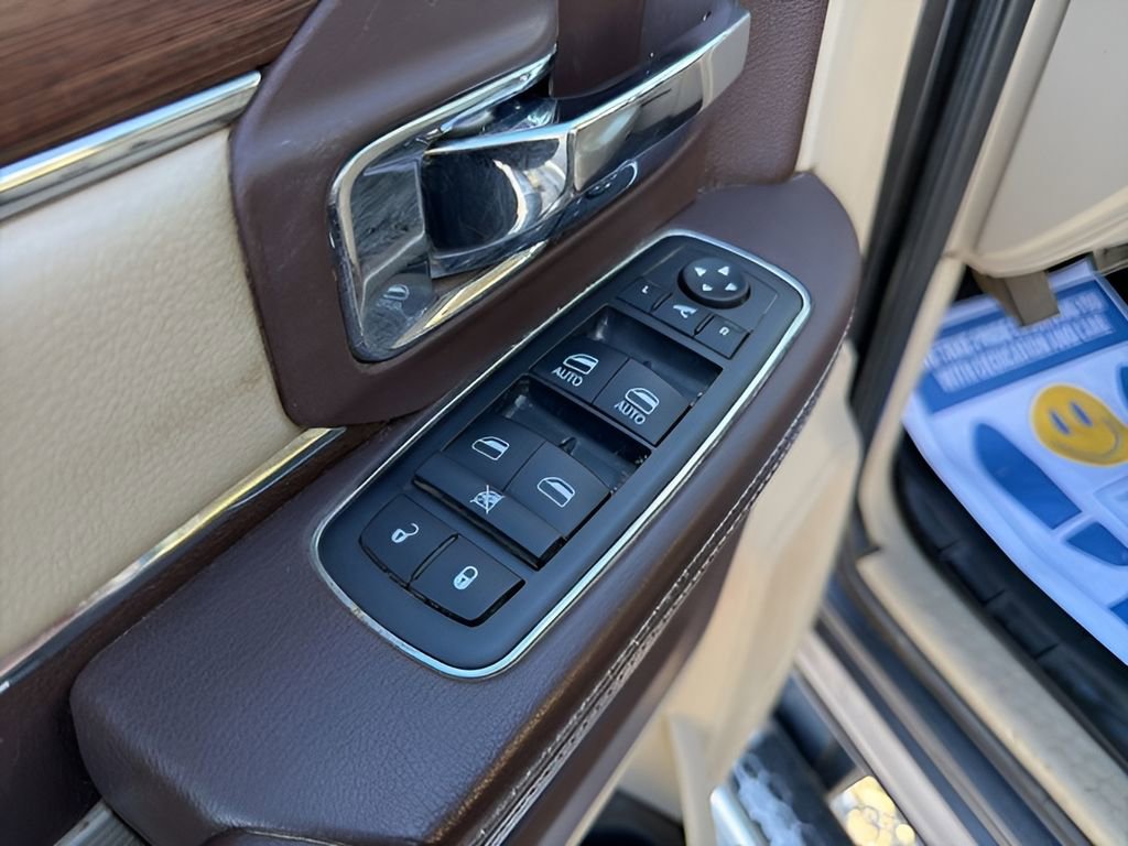 Used 2015 RAM 3500 Laramie image 23