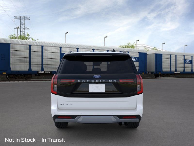 New 2026 Ford Expedition Platinum w/ Platinum Ultimate Package AWD/4WD image 5