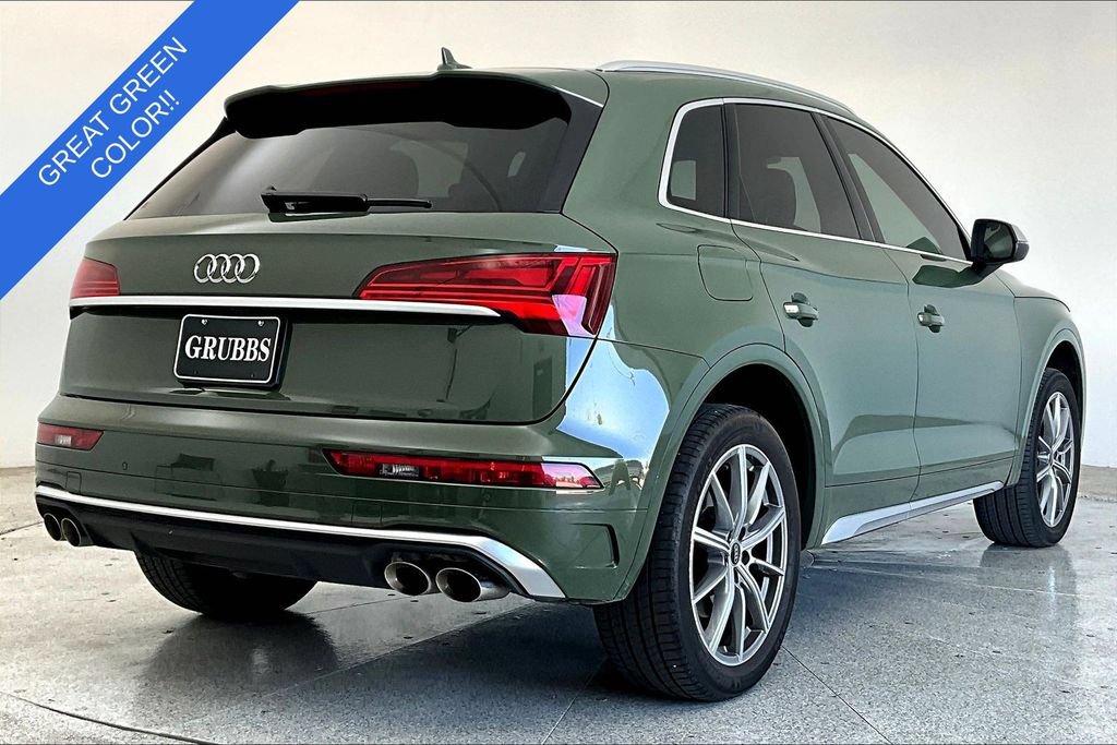 Used 2024 Audi SQ5 Premium w/ Convenience Package AWD/4WD image 2